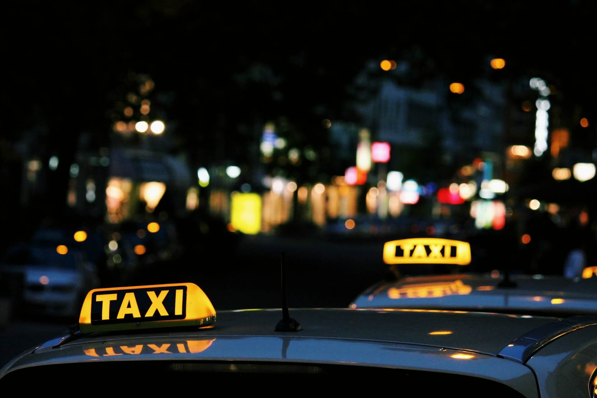 Taxi